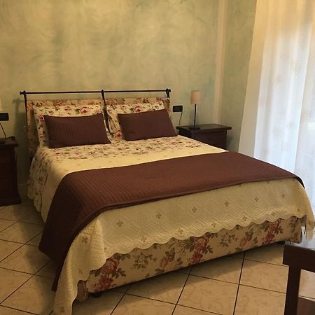 B&B Villa Lina Desenzano del Garda Exteriér fotografie